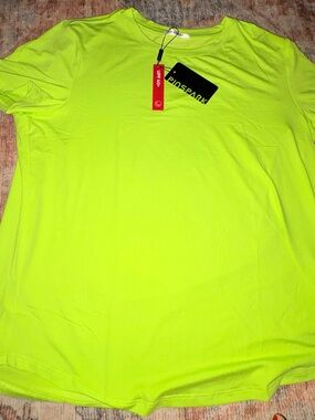 Pinspark Women’s Neon Lime Short Sleeve Crew Tee